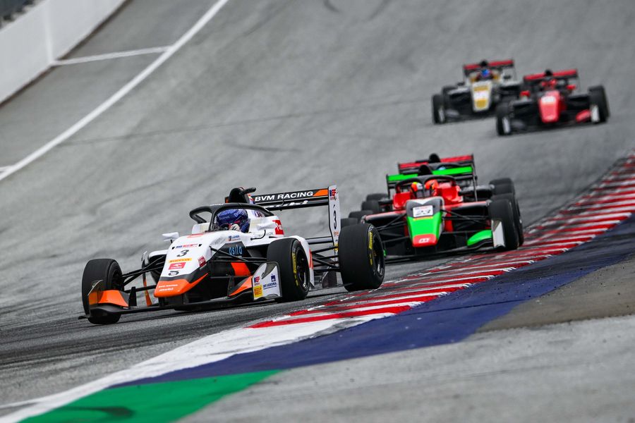Euroformula Open title battle gets hot at Barcelona   